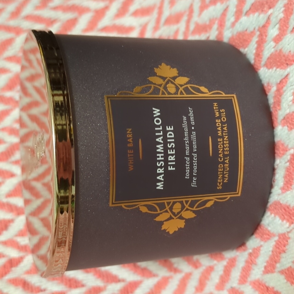 NWT White Barn Marshmallow Fireside BBW Bath and Body Works 3-Wick Candle